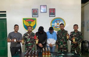 Satgas Pamtas RI-MLY berhasil menggagalkan usaha penyelundupan miras dari Negara Malaysia