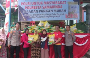 Polresta Samarinda Melalui Sat Intelkam Gelar Gerakan Pangan Murah Salurkan 300 karung Beras SPHP