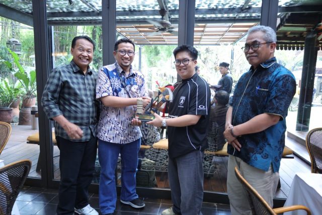 WhatsApp Image 2025-10-17 at 13.56.09