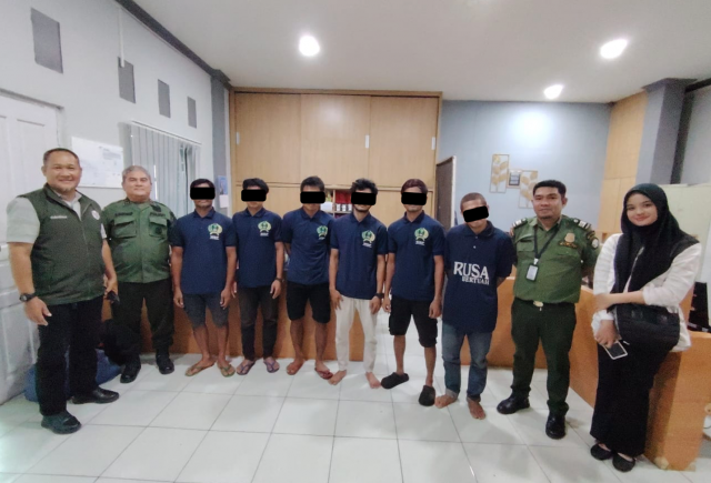 Tersangka Karhutla SM Bukit Rimbang Baling Kab. Kampar Prov. Riau Tersangka Karhutla SM Bukit Rimbang Baling Kab. Kampar Prov. Riau