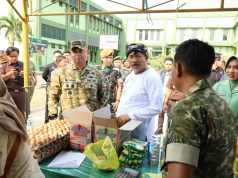 Sekda Kukar Hadiri Bazar Serentak HUT TNI