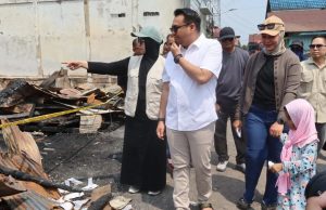 Tinjau Kebakaran Loa Ipuh, Bupati Kukar Minta Edukasi Mitigasi Digelar Lewat Masjid dan Siskamling
